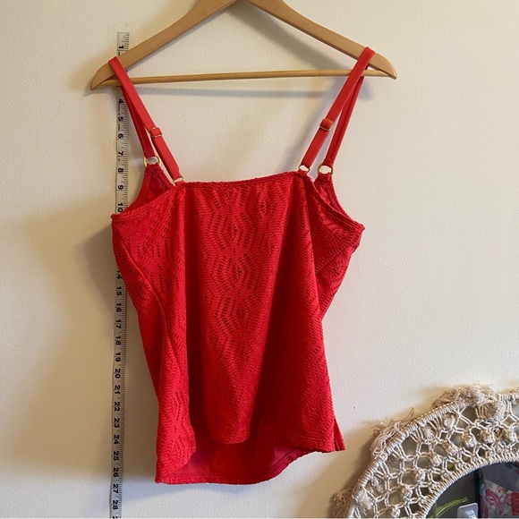 Island Waves Coral Tankini Top - Picture 4 of 5